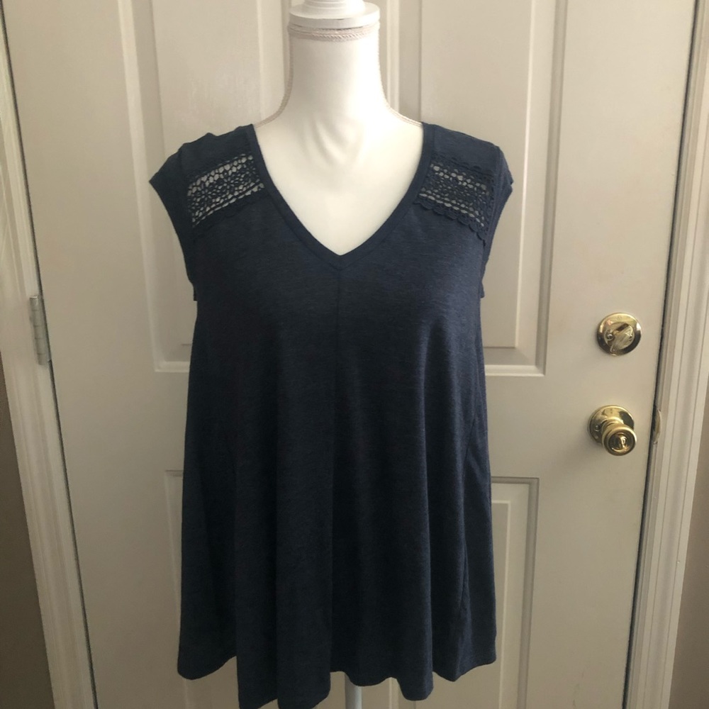 Acemi Sleeveless Top Small